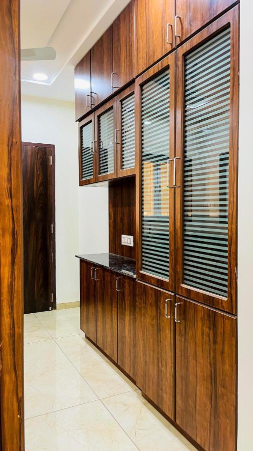 Luxurious 3 Bhk Villa In Bhuj - Shivani Homestay エクステリア 写真